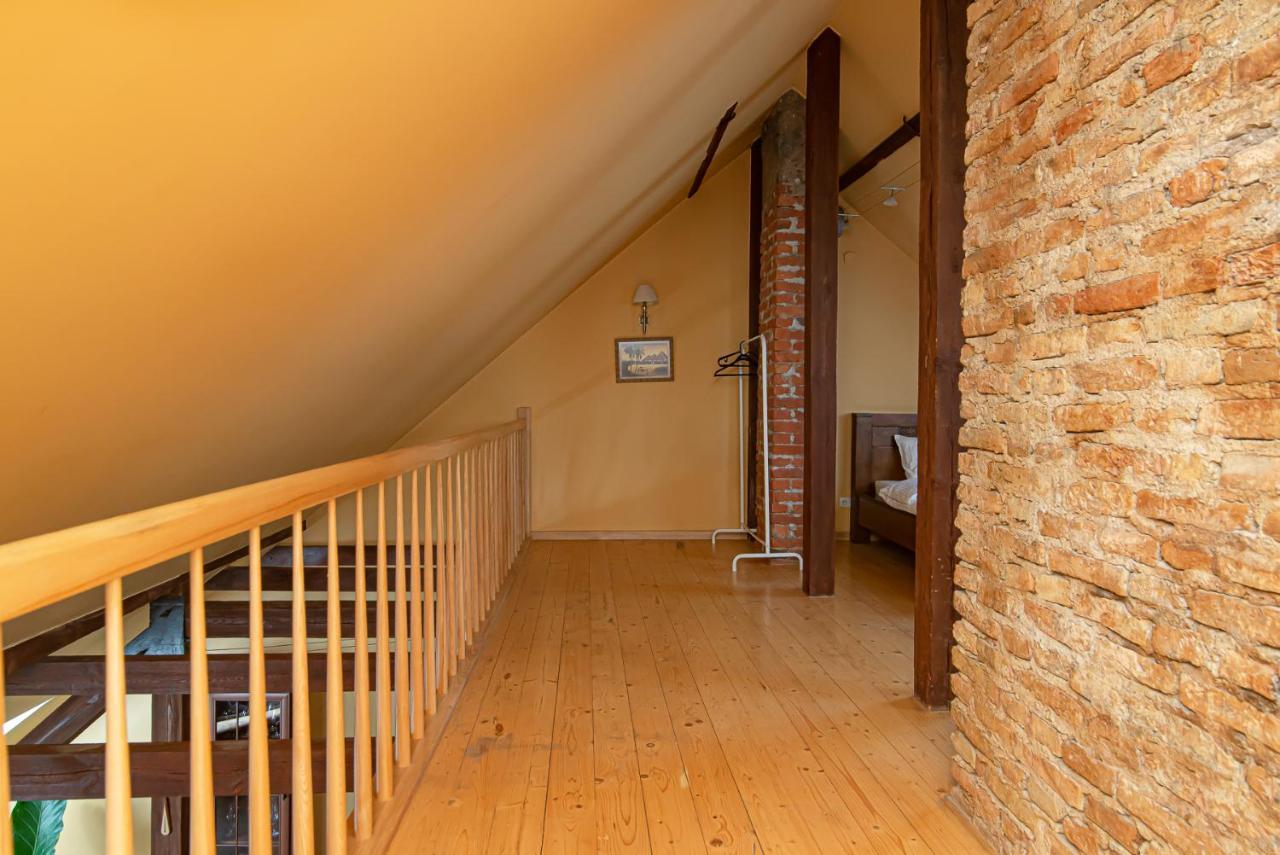 Spacious 2-Bedroom Apartment With Sauna In Vilnius Old Town By Urban Rent Kültér fotó